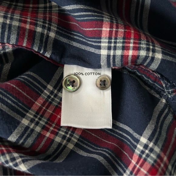 LL Bean Button Down Plaid Shirt
100% cotton
Men’s XL
Navy Red White - Picture 5 of 7